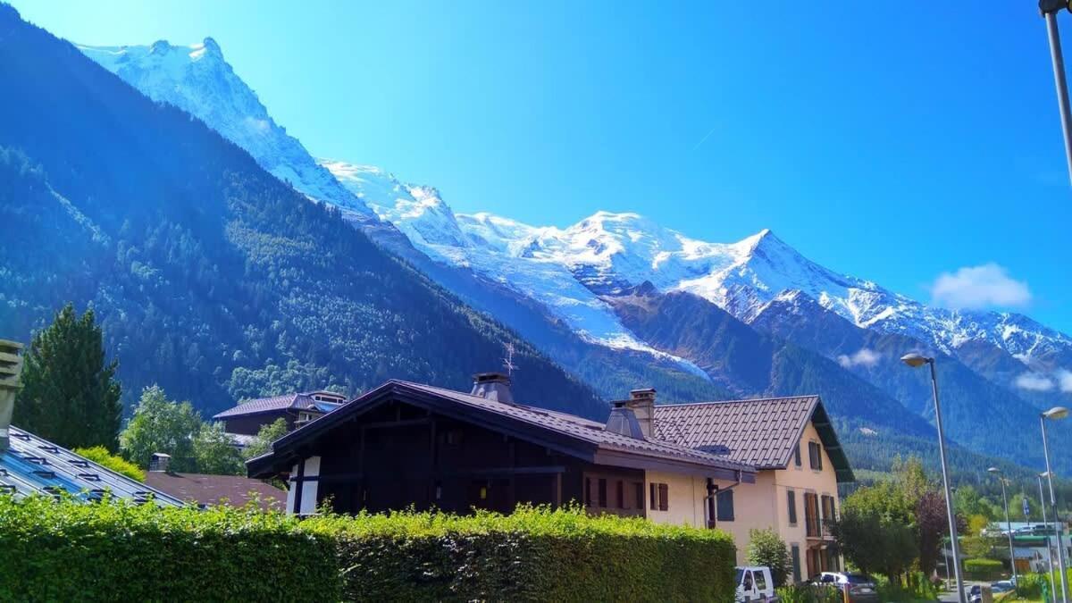 Chalet Racar Pour 4 Personnes, Centre Ville Et Vue Sur La Montagne Chamonix Zewnętrze zdjęcie